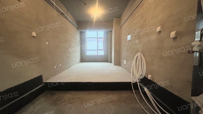 钜城上景二期二手房实景图