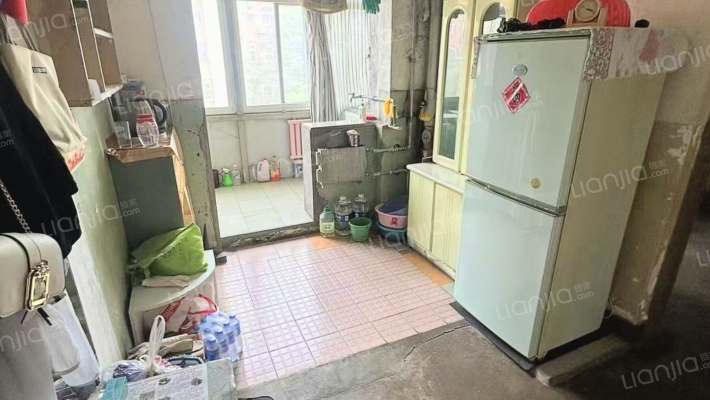六十七处家属楼 2室1厅 南-客厅