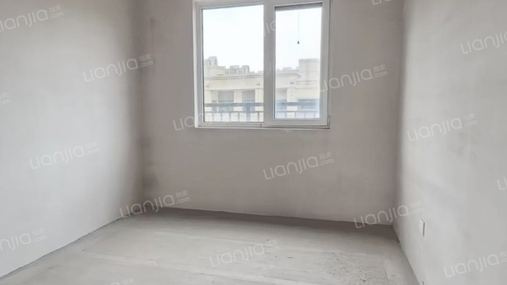 很哇塞的小区很哇塞的房子 洋房+露台=奥利给-卧室B