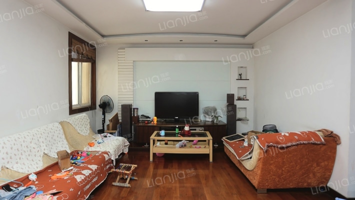 怡人家园二手房实景图