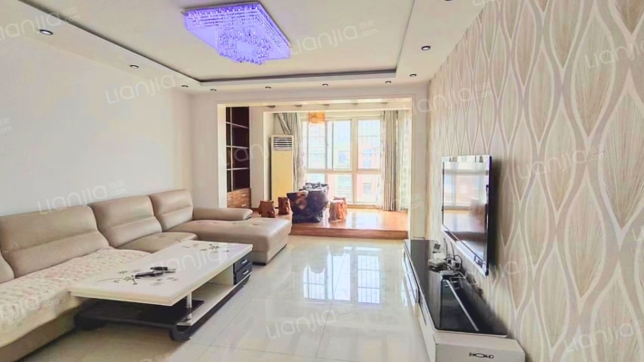 新嘉新天地二手房实景图