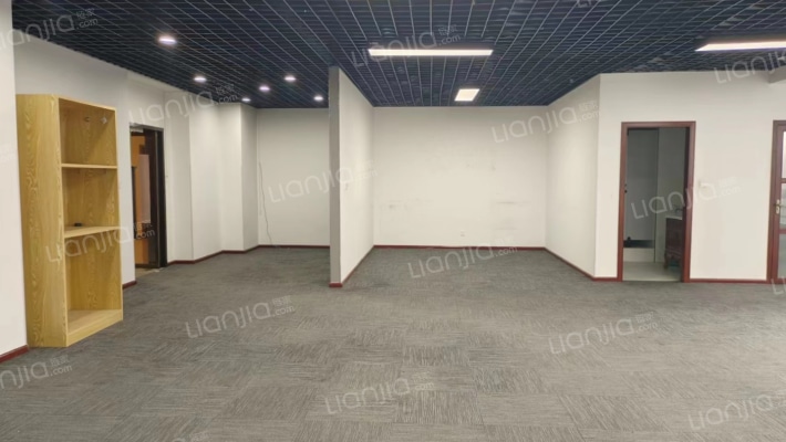 高新NEWORLD二手房实景图