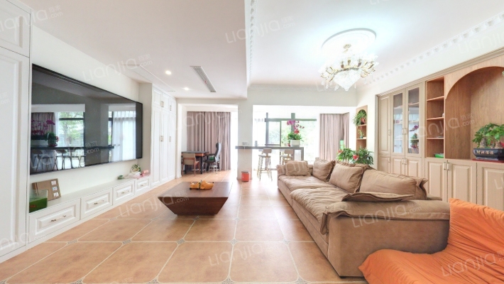 绿地21城B区二手房实景图