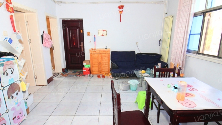 金属公司家属院二手房实景图