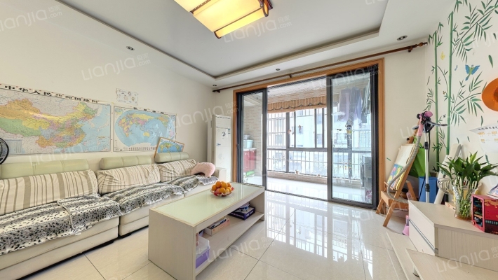 鸿顺花苑二手房实景图