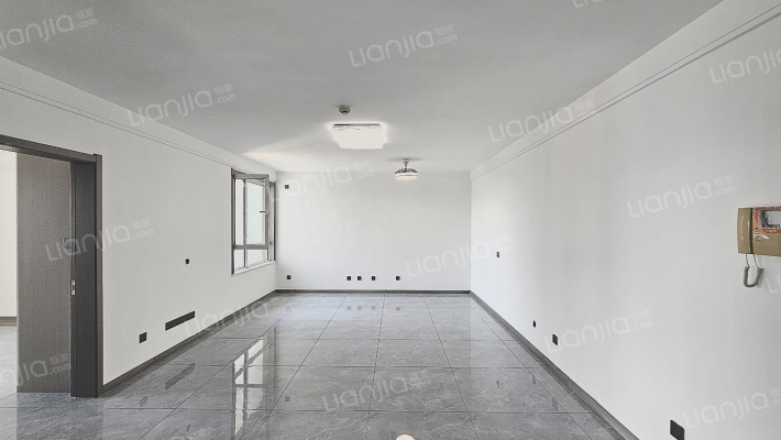 建兴花园二手房实景图