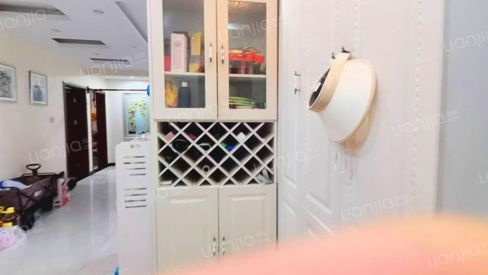 联合七号院南北通透三居，业主诚心出售-餐厅