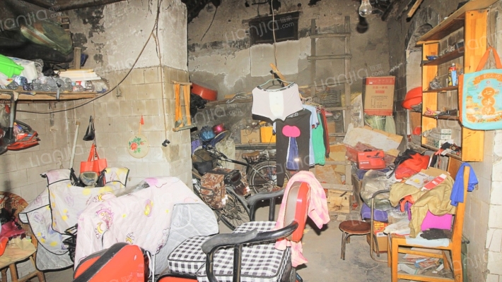 南书店街二手房实景图