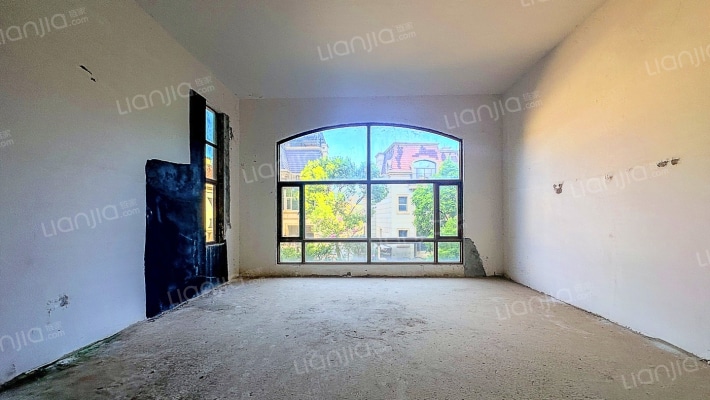 龙光城北一期B区二手房实景图