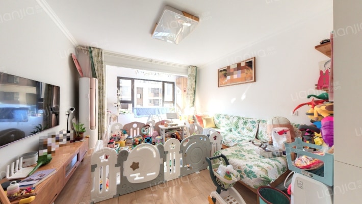 中海蓝庭二手房实景图