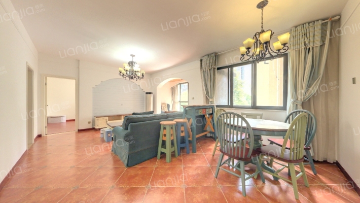 和信孔雀天成二手房实景图