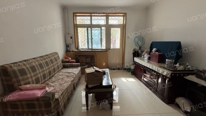 东安小区 3室2厅 南 北-客厅