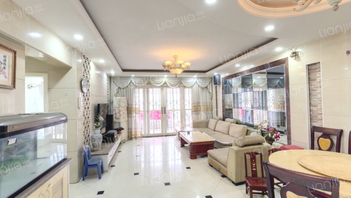 怡廷豪园B区二手房实景图