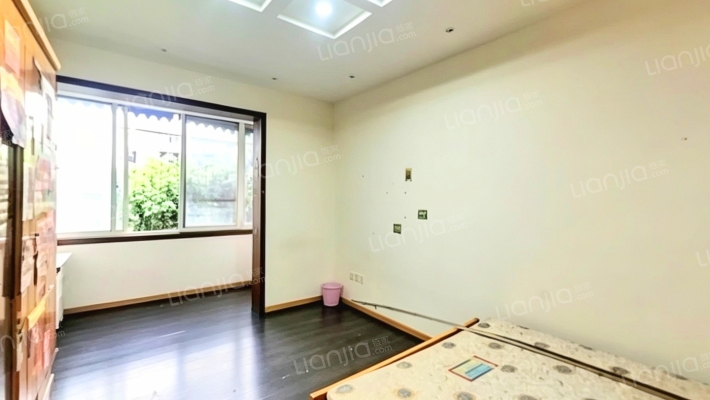 东城根南街56号二手房实景图