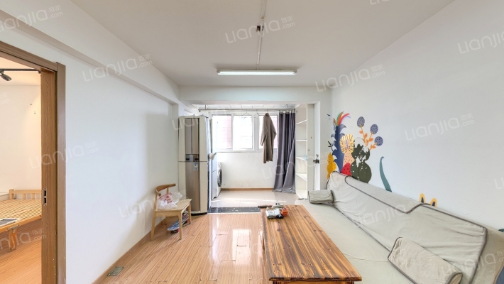 枫霞雅苑二手房实景图