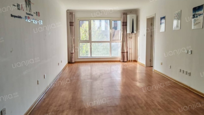 三利中和城一期 2室1厅 南-客厅