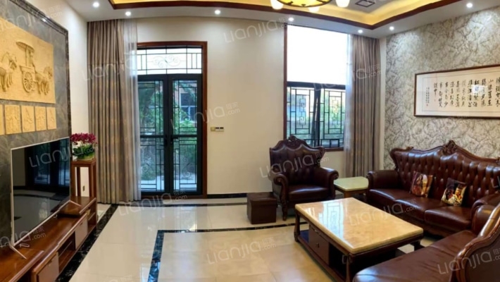 龙光城南五期二手房实景图