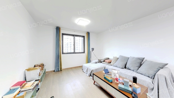 平绣雅苑二手房实景图