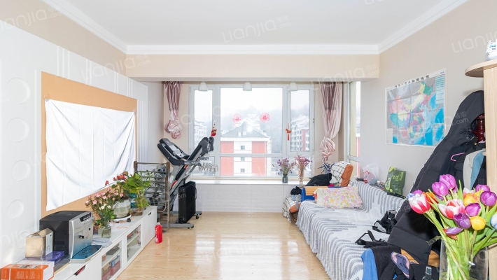 富貴山莊C区二手房实景图