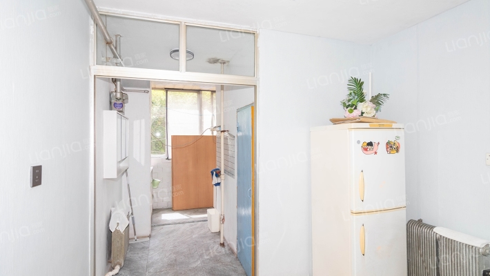 桃铁二手房实景图