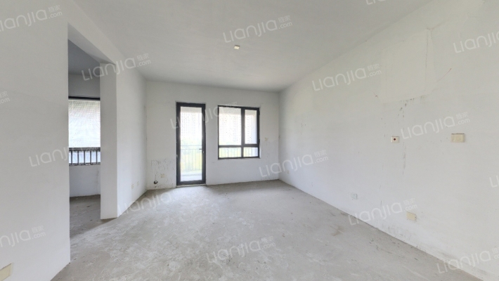 天虹苑二手房实景图