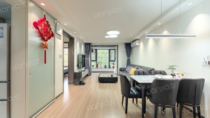 金顶阳光二手房实景图