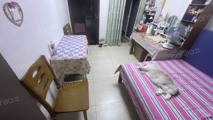 裕泰佳园二手房实景图