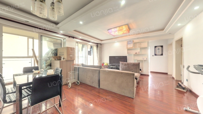 丽晶港二手房实景图