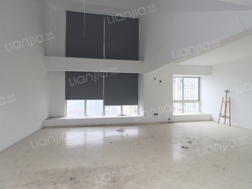 整租·富抱泉花园 5室2厅 跃层 东南