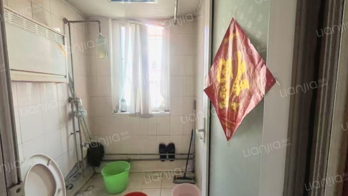 东安小区 2室2厅 南 北-卫生间