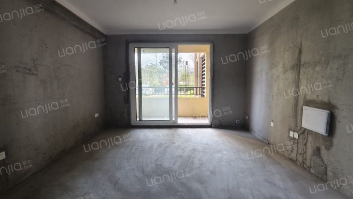 绿地运河小镇满芳庭二手房实景图