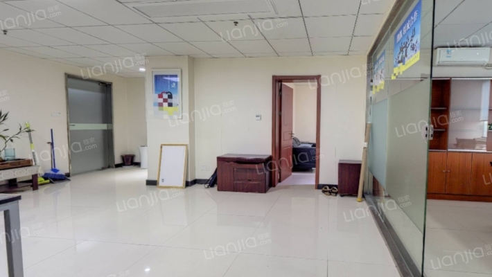 蔚蓝国际大厦二手房实景图