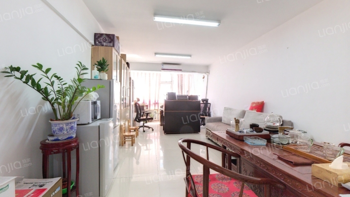 摩码大厦二手房实景图