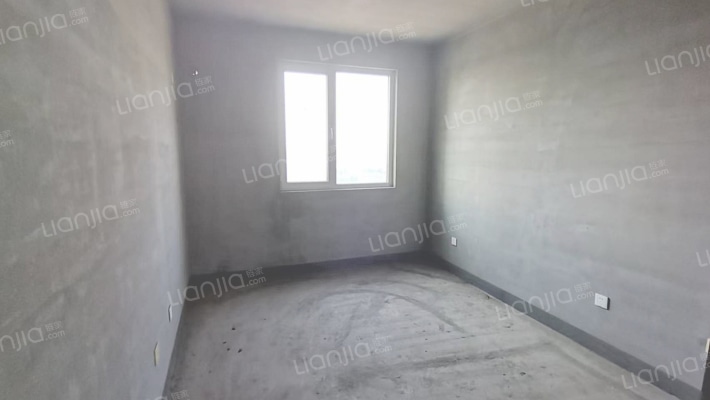 此房业主诚意卖，房本在手，没抵押，能贷款-卧室C