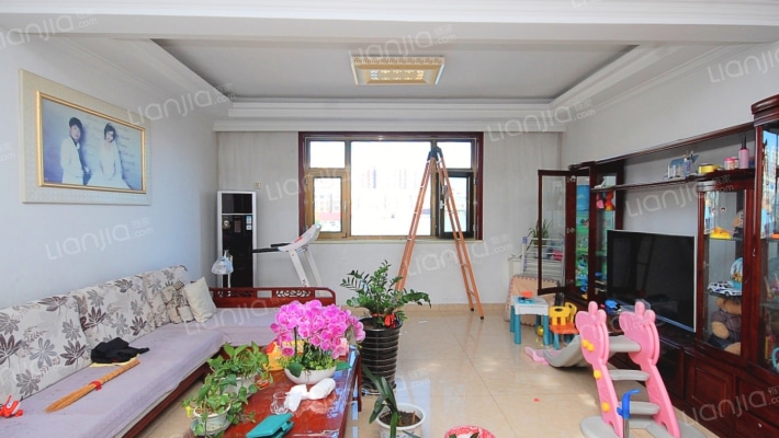 黎河建筑公司家属楼二手房实景图