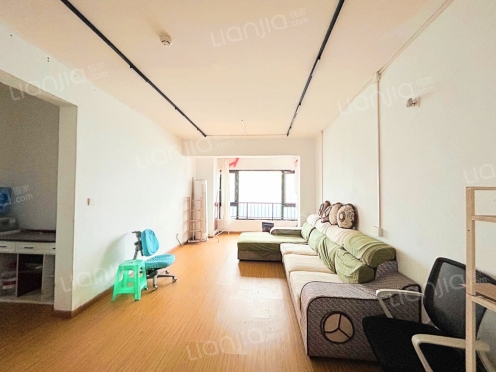 整租·重庆融创文旅城汀兰岸 3室2厅 东南