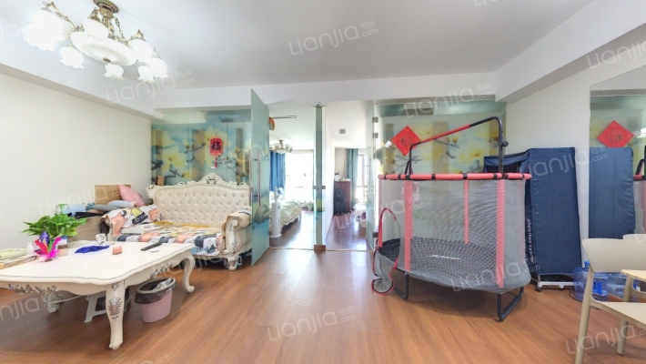 地杰长安驿二手房实景图