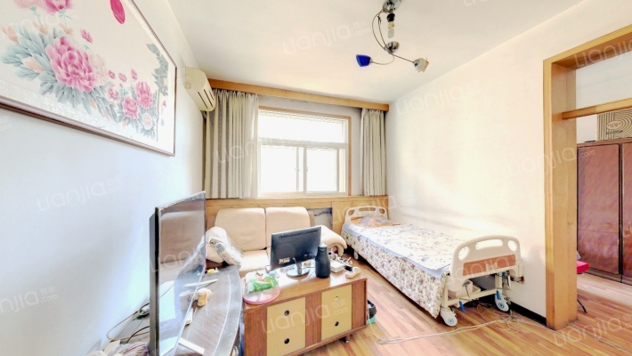 山西省地勘局宿舍二手房实景图