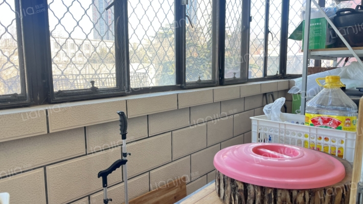 范阳路 市政府 铁道部建厂局 中间楼层精装修-阳台