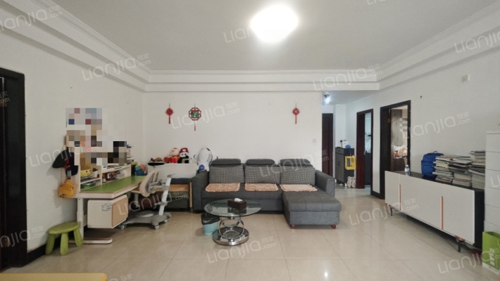 通园二手房实景图