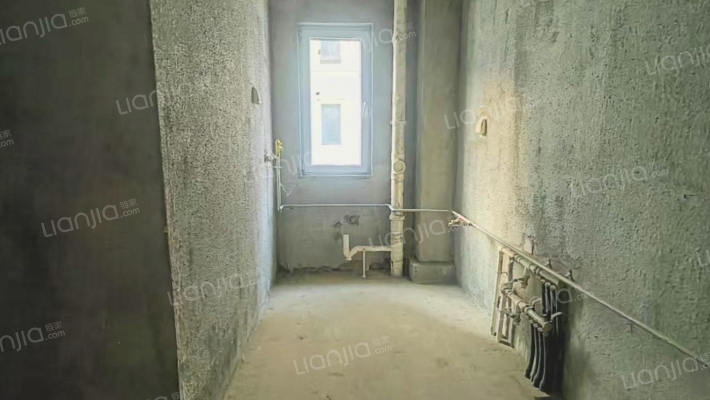 北通透三居室  洋房户型  一梯两户-厨房