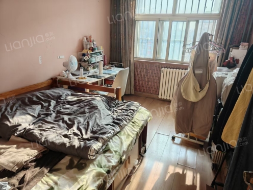 合租·台东大名路 2居室 南卧