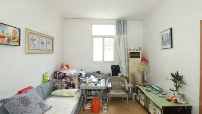 建行宿舍二手房实景图