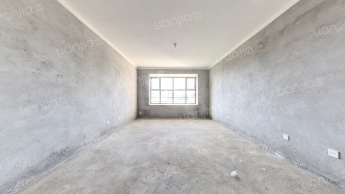 荣城尚府二手房实景图