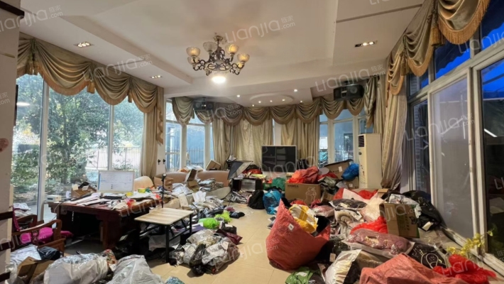 尚湖花园别墅二手房实景图