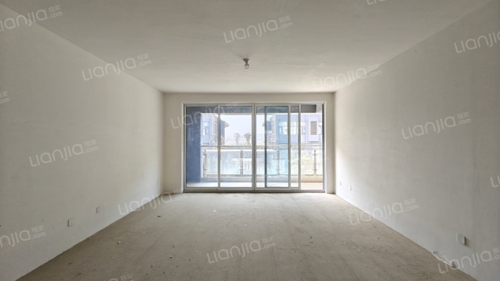 泰汶·汇金华庭二手房实景图