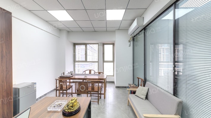 海信云创中心二手房实景图