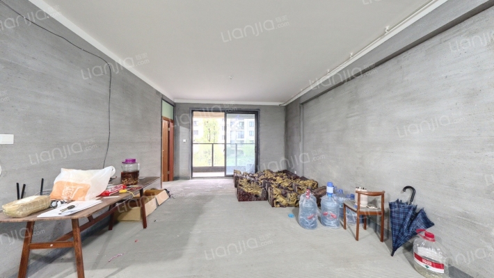 康业东越府二手房实景图