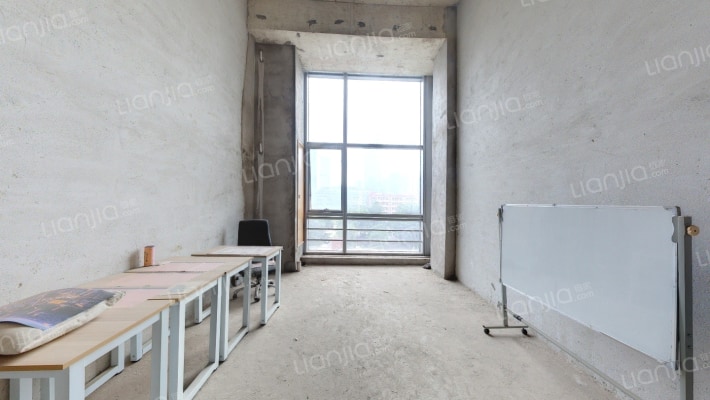 富雅 · 国际生活广场二手房实景图