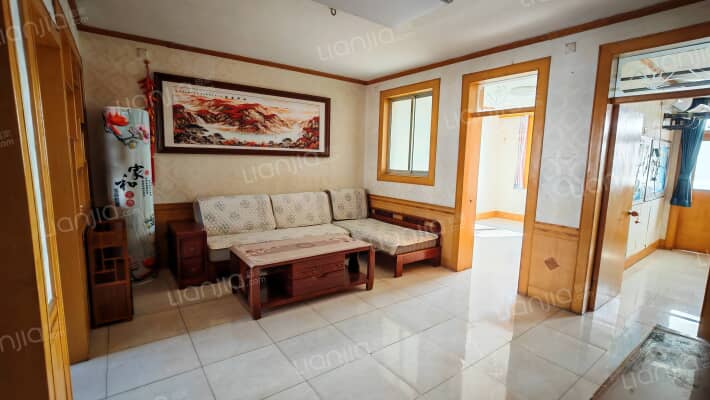 铁路宿舍二手房实景图